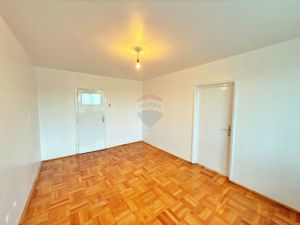 Apartament cu 2 camere de vânzare în zona Podgoria - imagine 2