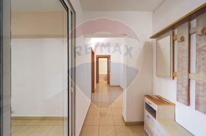 Apartament cu 3 camere, luminos si însorit! - imagine 3