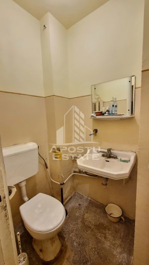 Apartament 4 camere, decomandat, zona Cetatii - imagine 10