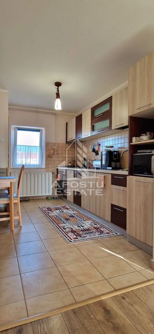 Apartament cu 4 camere, renovat, centrala proprie, zona Bucovina - imagine 10