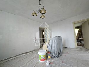 Apartament cu 4 camere, etaj intermediar,  Circumvalatiunii - Gh Lazar