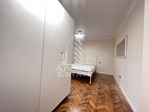 Apartament cu 1 camera, centrala proprie, in Piata 700 - imagine 2