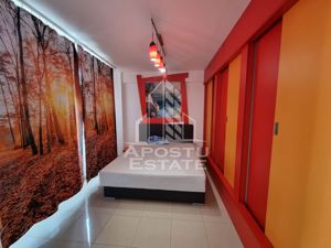 Apartament 2 camere, ultracentral, clima si centrala proprie