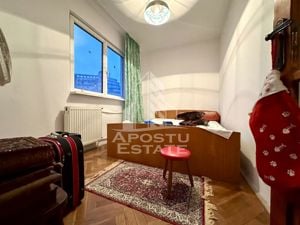 Apartament cu 4 camere, etajul 2, zona Sagului - imagine 6