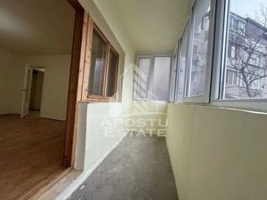 Apartament cu 3 camere, etajul 1, zona Sagului - imagine 7