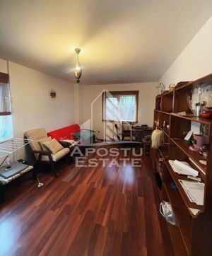 Apartament 2 camere decomandat , centrala proprie !