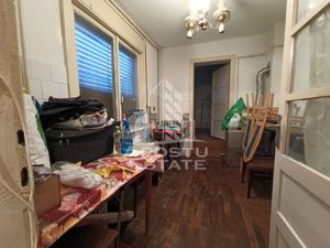 Casa P+1, toate utilitatile, garaj, necesita renovare, Girocului - imagine 7