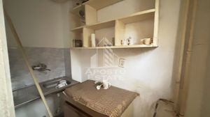 Apartament cu 2 camere, etaj intermediar, zona Sagului - imagine 8