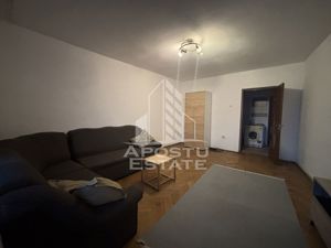 Apartament cu 3 camere si două băi in zona Sagului, decomandat - imagine 2