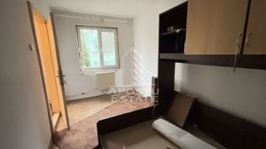 Apartament cu 2 camere, etaj intermediar, zona Sagului - imagine 3