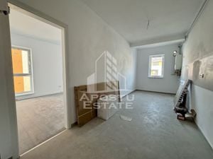 Apartament cu 2 camere etaj intermediar bucatarie separata zona Lidl. - imagine 6