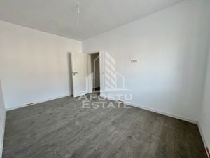 Apartament cu 2 camere etaj intermediar bucatarie separata zona Lidl. - imagine 11