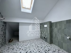 Penthouse pe 2 nivele cu scara interioara, 3 camere, 2 bai, zona Lidl. - imagine 17