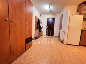 Apartament cu 2 camere, etajul 1, centrala proprie, zona Lunei - imagine 5