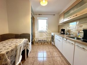 Apartament 4 camere, decomandat, centrala proprie, zona Girocului - imagine 6