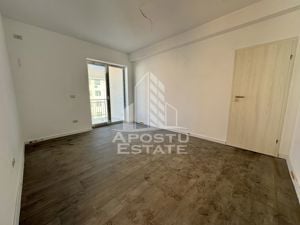 Apartament cu 2 camere etaj intermediar bucatarie separata zona Lidl. - imagine 2