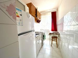 Apartament cu 3 camere, bloc izolat, acoperis din tigla, Girocului - imagine 6