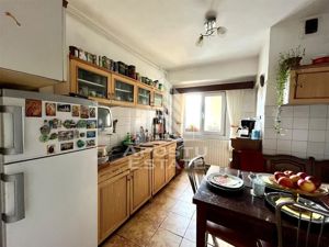 Apartament cu 4 camere, centrala proprie, zona Aradului - imagine 12