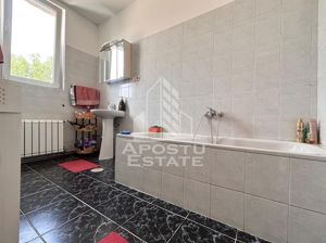 Apartament 3 camere, garaj si acces auto cu telecomanda langa Medicina - imagine 9