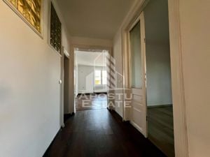 Apartament la curte cu 3 camere,108 mp,centrală proprie, zona Parneava - imagine 5