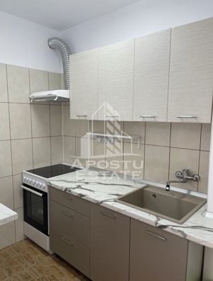 Apartament cu o camera, etaj inermediar, in zona Circumvalatiunii - imagine 4