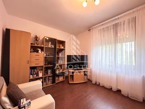 Apartament 3 camere, garaj si acces auto cu telecomanda langa Medicina - imagine 2