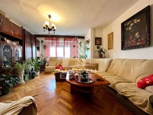 Apartament cu 4 camere, centrala proprie, zona Aradului - imagine 3