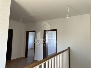 Duplex cu etaj si  5 camere in Mosnita Noua, aproape de asfalt - imagine 11