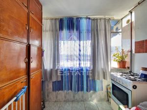 Apartament cu 3 camere, etaj intermediar, zona Circumvalatiunii - imagine 5