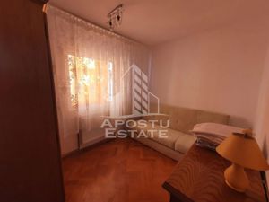 Apartament cu 4 camere 2 bai si 2 balcoane, Aradului - imagine 7