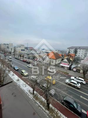 Apartament Central 3 camere - Zona Centrală - imagine 15