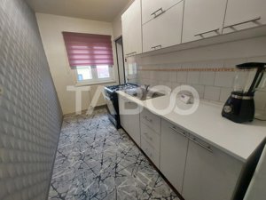 Apartament de vanzare 2 camere decomandate debara camara pivnita Sibiu - imagine 6