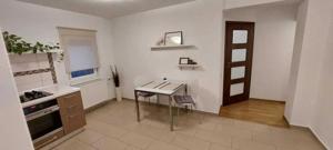 Inchiriez apartament de 2 camere in zona Aviatiei, la 7 min de metrou, 600 euro negociabil - imagine 2