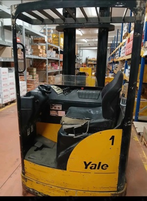 Stivuitor electric YALE  - imagine 4