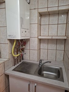 Închiriez apartament 