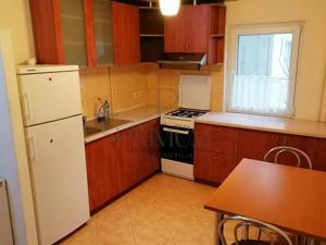 Apartament 2 camere - Zona Lunei - Centrala Proprie - imagine 5