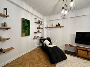 Apartament 2 camere, etaj intermediar decomandat in Piata Unirii. - imagine 4