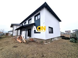 De vanzare 1/2 duplex, 4 camere, 224mp teren, Orizont - imagine 14