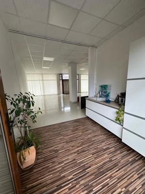 Spatiu comercial de vanzare in zona Parneava - imagine 4