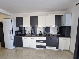 Apartament la etaj 1 cu 2 camere zona linisitita cartier Tilisca Sibiu - imagine 3