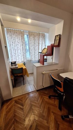 Garsonieră mobilată, 30 mp, balcon, metrou, zona Titan - imagine 7