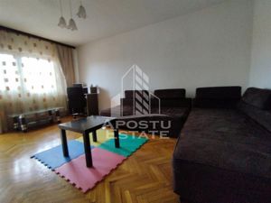 Apartament 4 camere, garaj propriu, centrala proprie, zona Lipovei - imagine 4