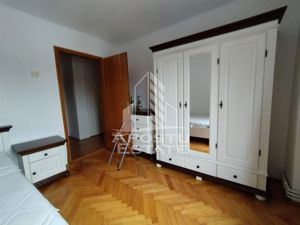 Apartament 4 camere, garaj propriu, centrala proprie, zona Lipovei - imagine 5