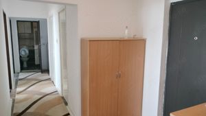 Închiriez apartament cu 3 camere zona Sagului 400 euro - imagine 6