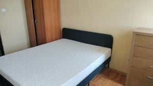 Închiriez apartament cu 3 camere zona Sagului 400 euro - imagine 8