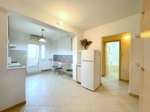 Apartament 2 camere decomandat - zona Lipovei - imagine 11