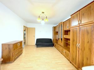 Apartament 2 camere decomandat - zona Lipovei - imagine 3