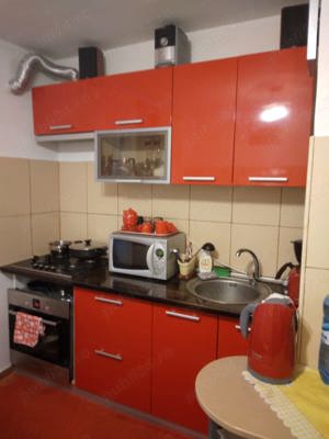 Apartament 3 camere tip C etaj 1 pe Splaiul Crișanei cu dublă orientare, renovat, mobilat, utilat   - imagine 2