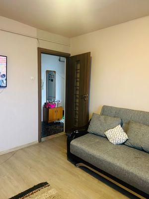 Apartament de vanzare de 1 camera in zona Aurel Vlaicu - imagine 3