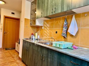 Apartament 2 camere,semidecomandat in zona Medicinei - imagine 5